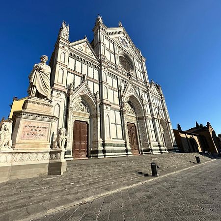 Luxurious View On Santa Croce Apartment Florence Exterior photo