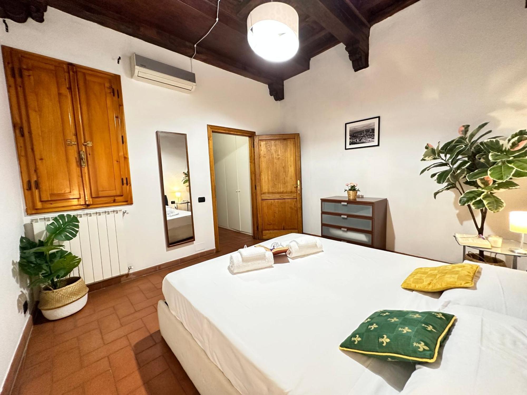 Luxurious View On Santa Croce Apartment Florence Exterior photo