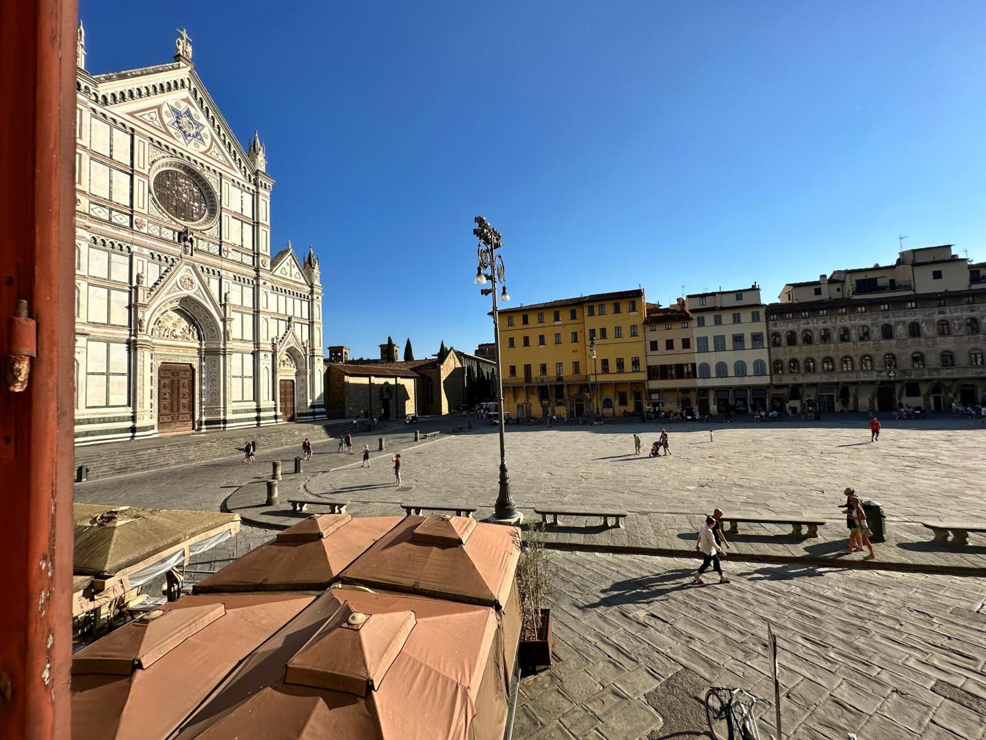 Luxurious View On Santa Croce Apartment Florence Exterior photo